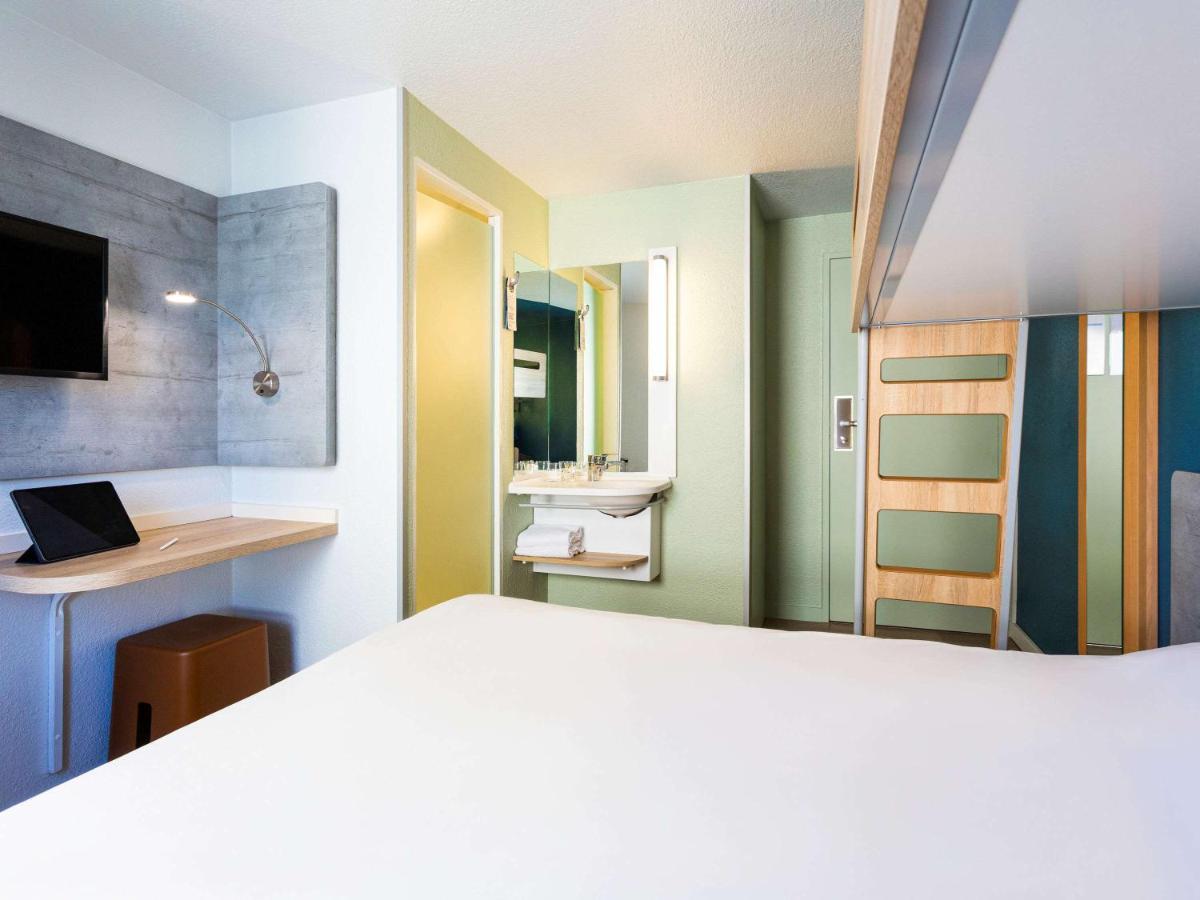 Ibis Budget Rueil Malmaison Exterior foto