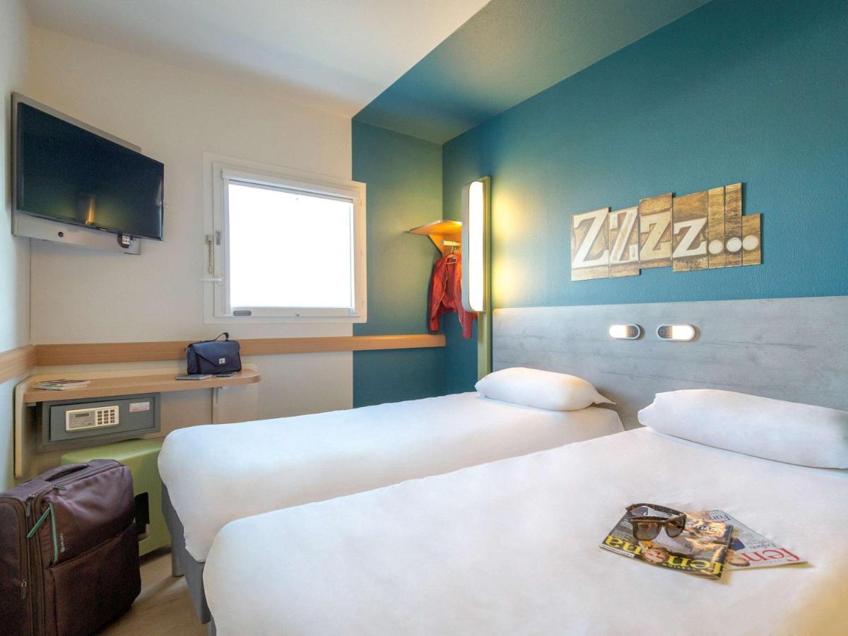 Ibis Budget Rueil Malmaison Exterior foto